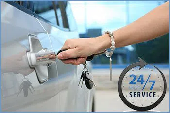 State Locksmith Services Miami, FL 305-744-5733 - 17-24-hr-mobile