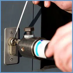 State Locksmith Services Miami, FL 305-744-5733 - 2-cheap-locksmith