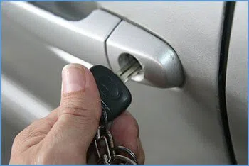 State Locksmith Services Miami, FL 305-744-5733 - 21-unlock-car