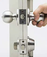 State Locksmith Services Miami, FL 305-744-5733 State Locksmith Services Miami, FL 305-744-5733 - res-02